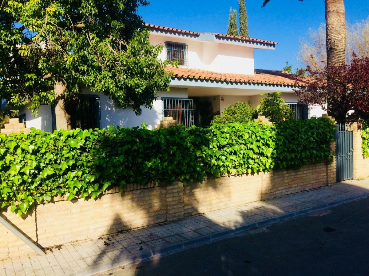 Villa Ferrer Sevilla Gines Luaran gambar